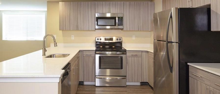 The Warwick Apartments - Photo 3 of 20