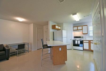 Pine Trace Apartments - Photo 6 of 32