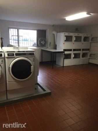 Large Studio on 6th Floor of Rental Building - Photo 2 of 9