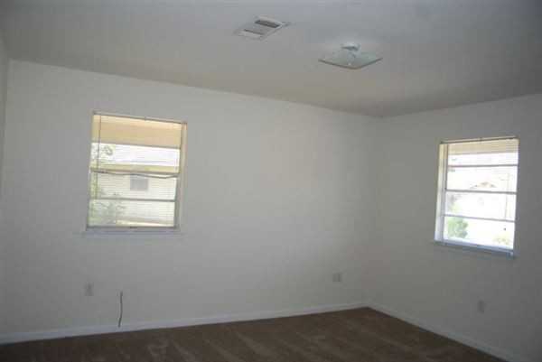 316 Tandy Dr - Photo 2 of 3
