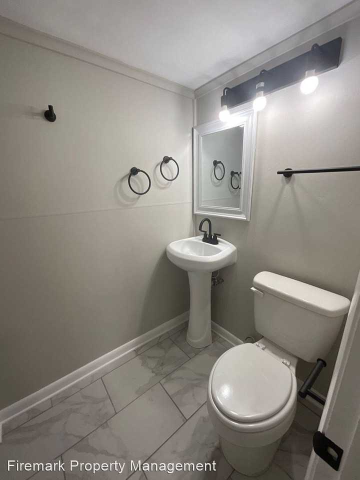 3248 Crowe Dr Apartments in Bordeaux Area, Nashville, TN 37218 Zumper