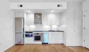 Gorgeous 1 Bedroom Apartment On 4th Floor of Elevator Building - Photo 2 of 7