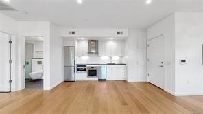 Gorgeous 1 Bedroom Apartment On 4th Floor of Elevator Building - Photo 3 of 7