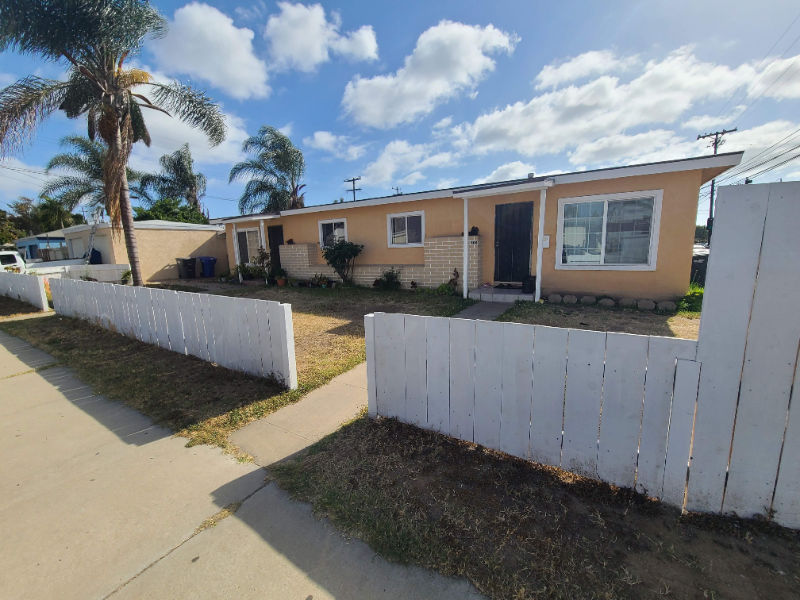 804 South v Avenue - Photo 2 of 17