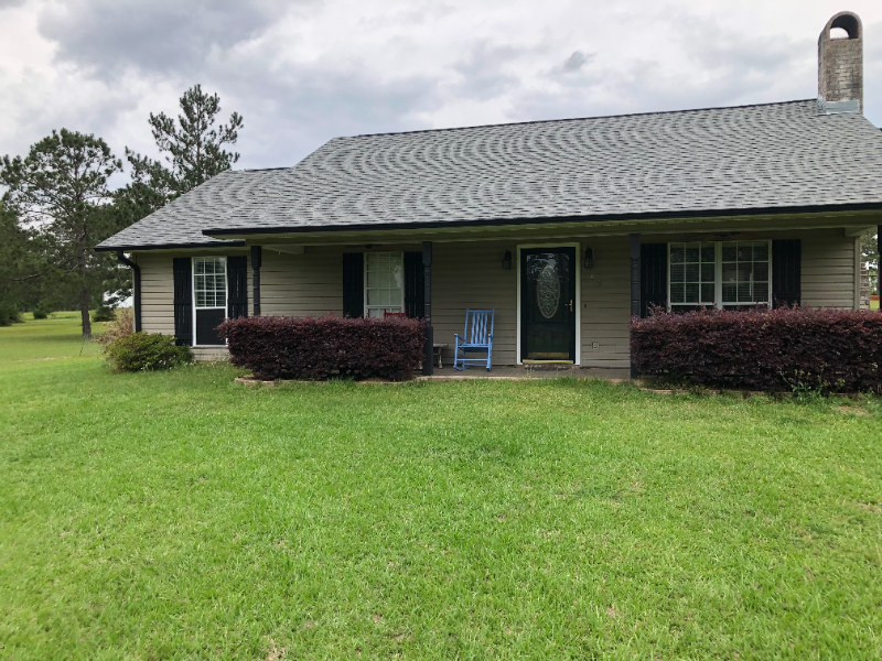 110 Lacey Ln - Photo 2 of 14