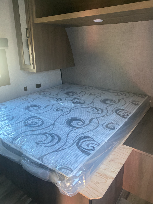 1895 N Tamiami Trl - Photo 5 of 7