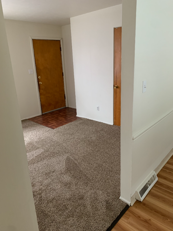 1210 Wyley Avenue - Photo 5 of 9