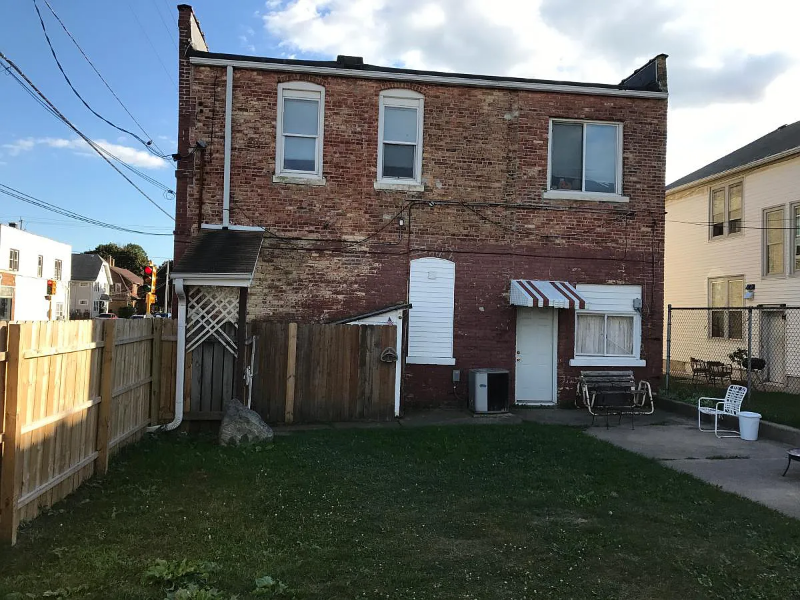 1300 Milwaukee Ave - Photo 3 of 14