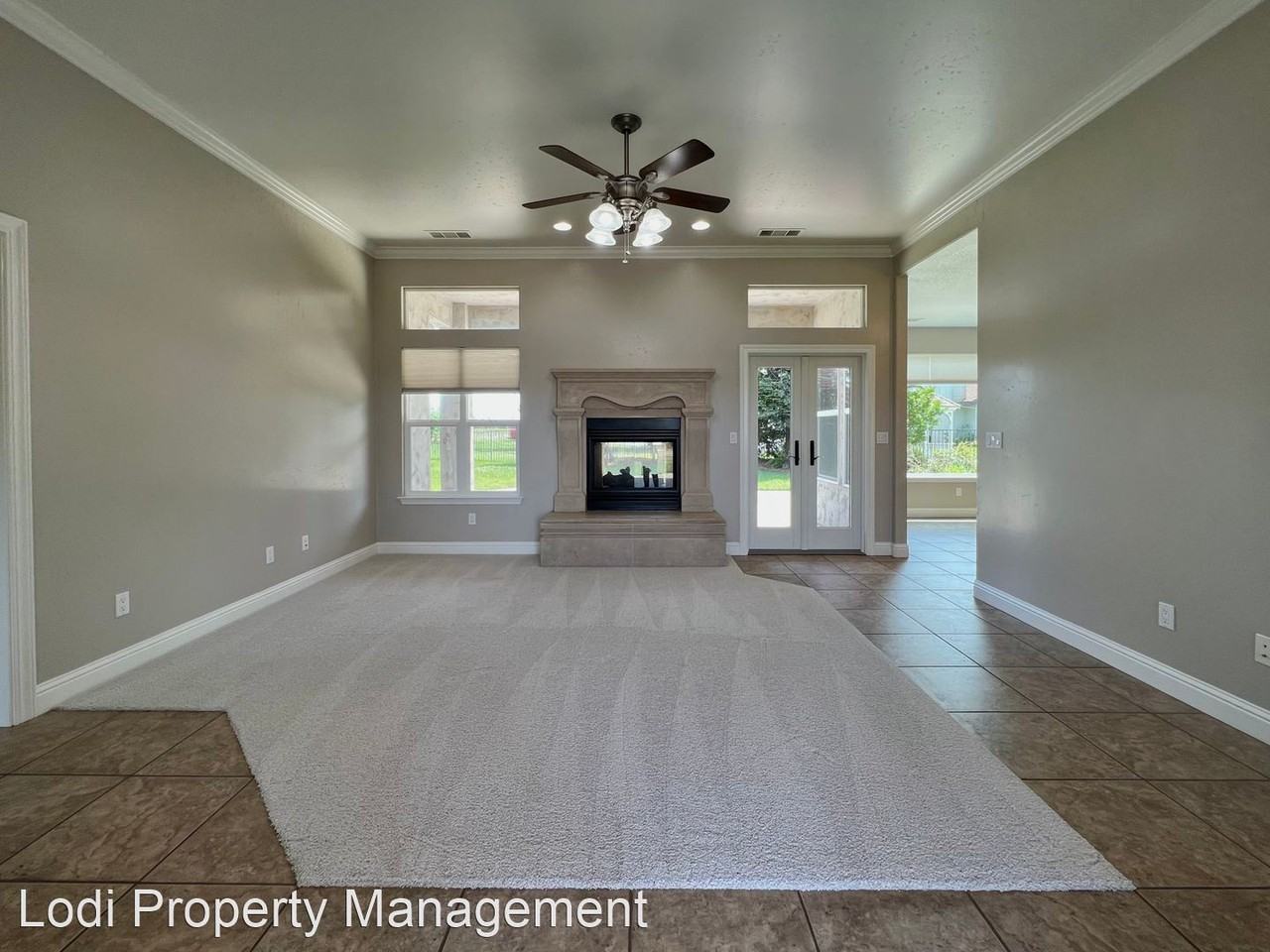 8312 E Orchard Rd - Photo 2 of 50