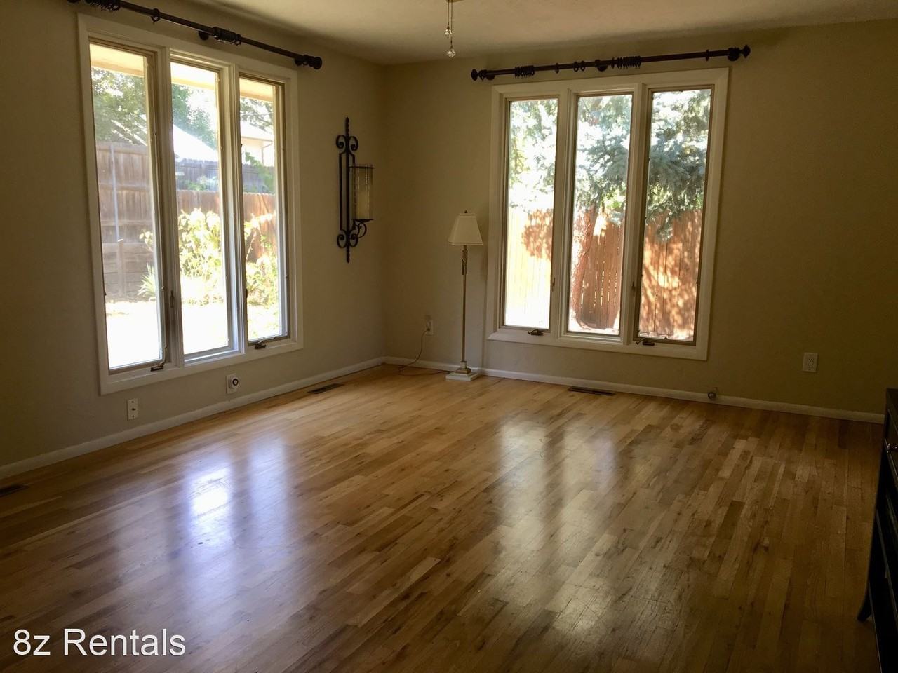 1265 Claremont Dr - Photo 3 of 24