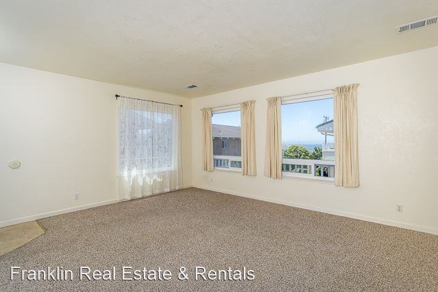 2009 Circle Dr - Photo 2 of 10