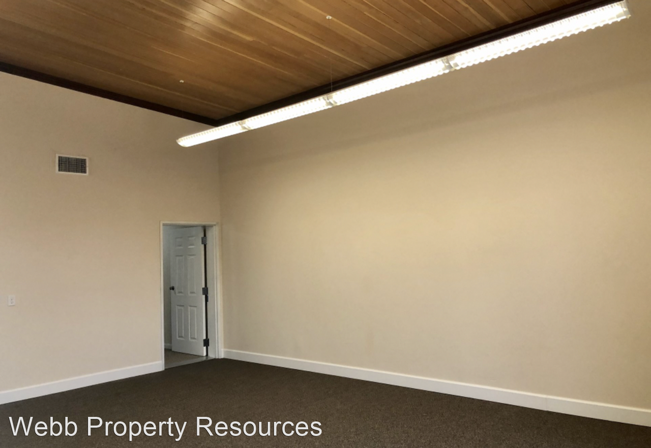 227 W Main St - Photo 3 of 20