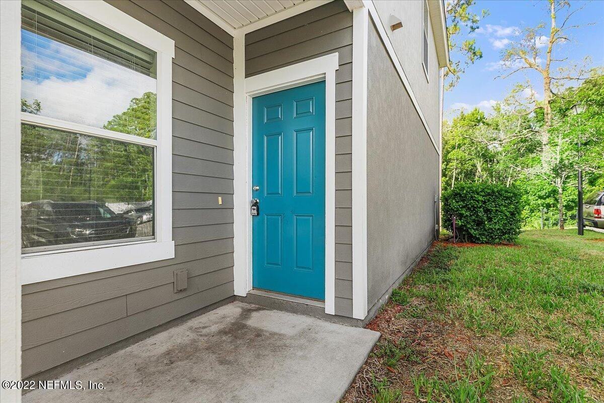780 Servia Dr - Photo 2 of 15
