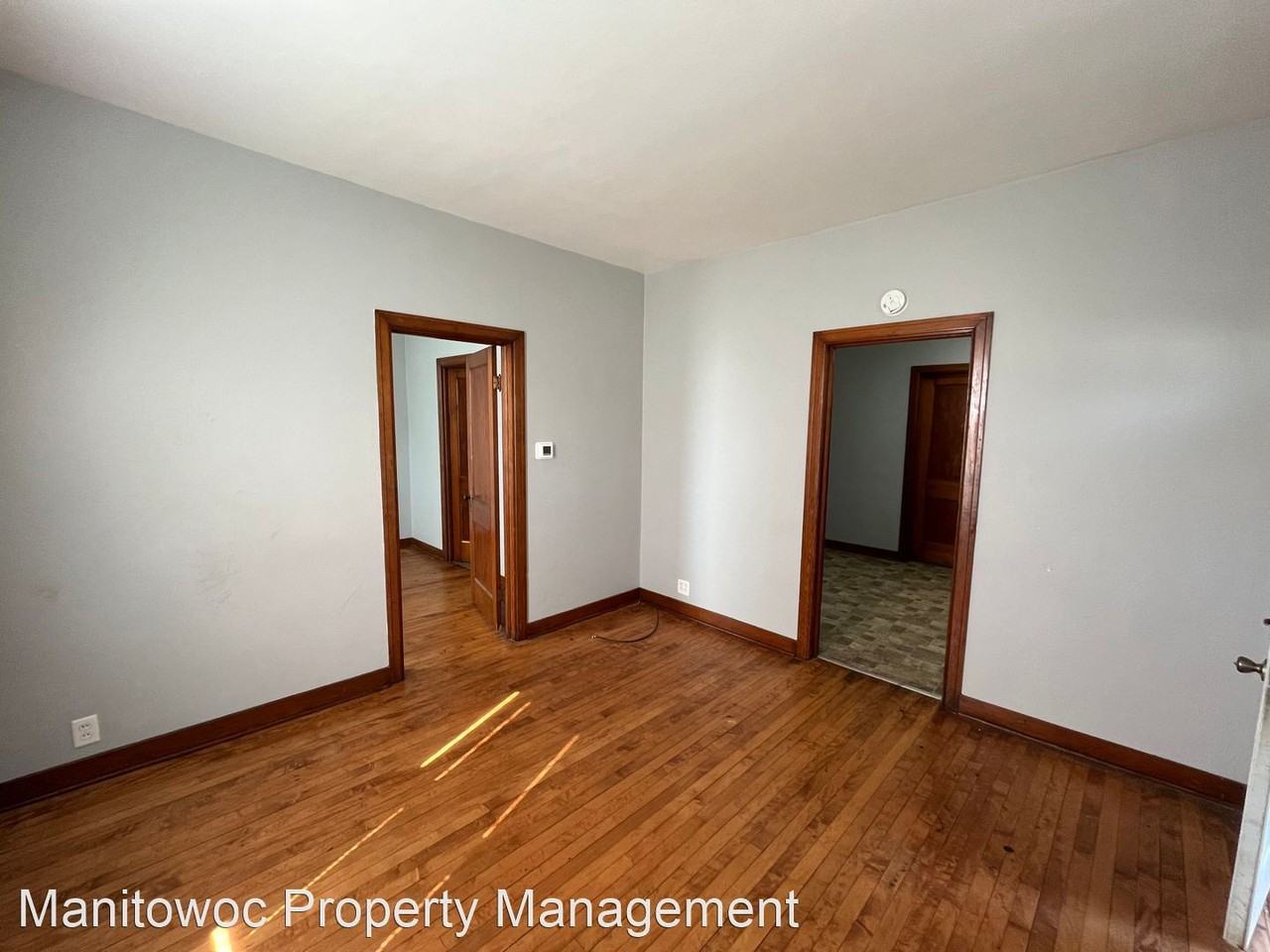 1202 Madison St - Photo 3 of 9