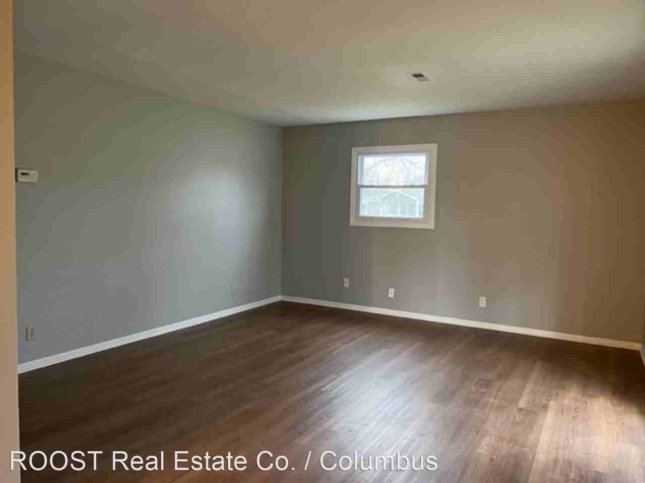 350 Hillview Dr - Photo 2 of 23