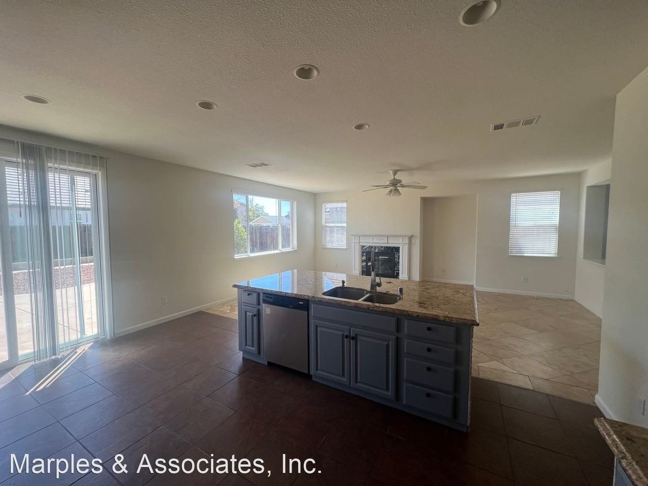 74 Vella Cir - Photo 2 of 19