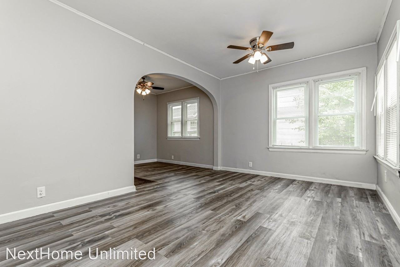 109 N 8th St - Photo 2 of 27