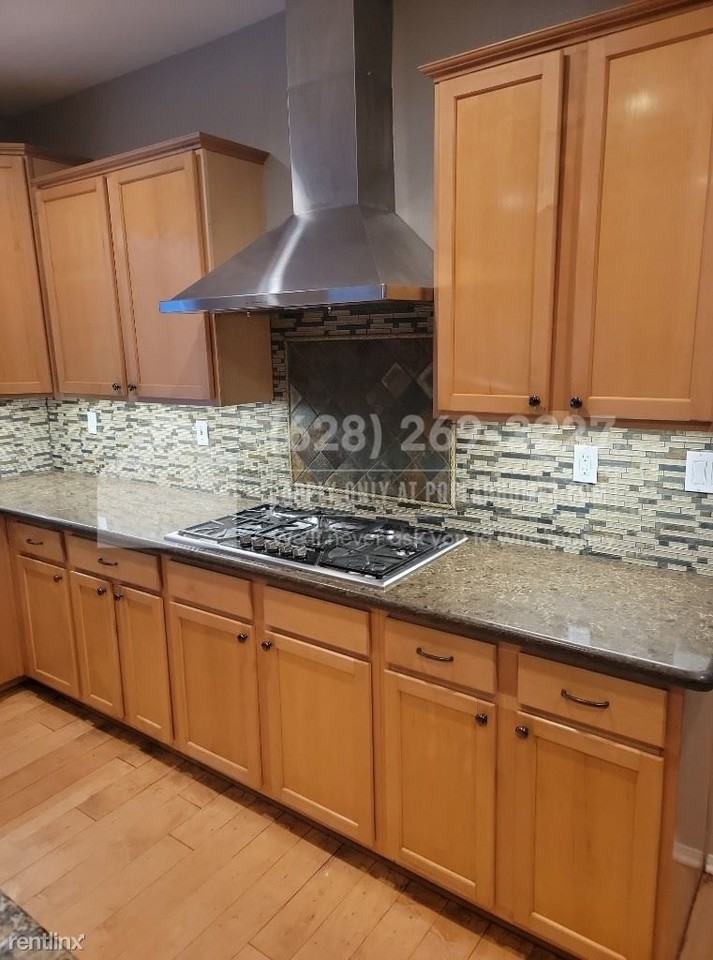 43938 Carentan Dr - Photo 2 of 10