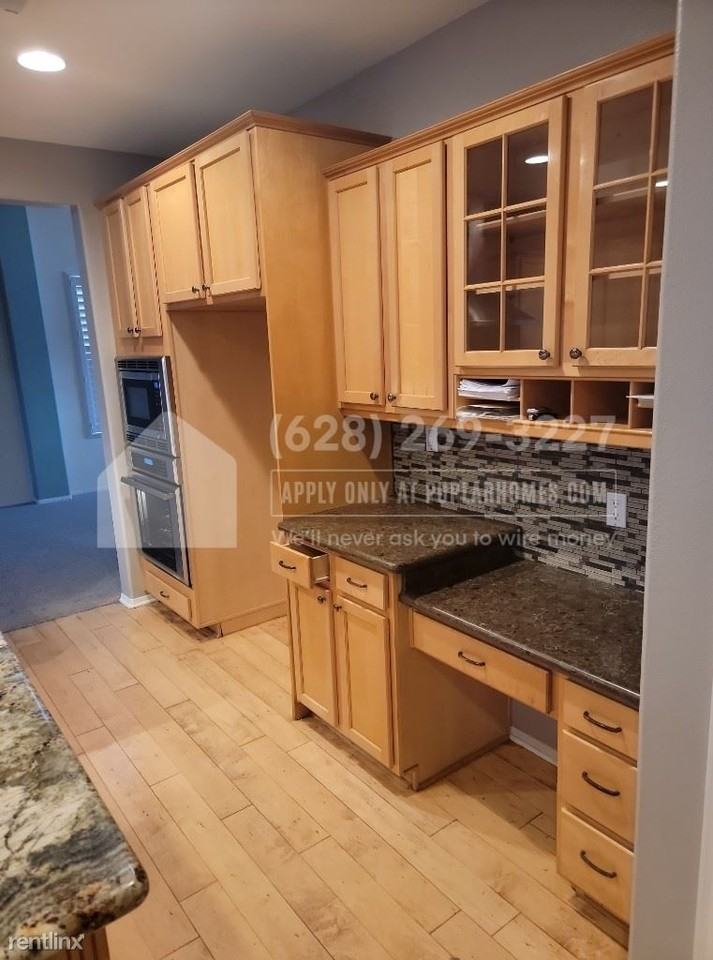 43938 Carentan Dr - Photo 3 of 10