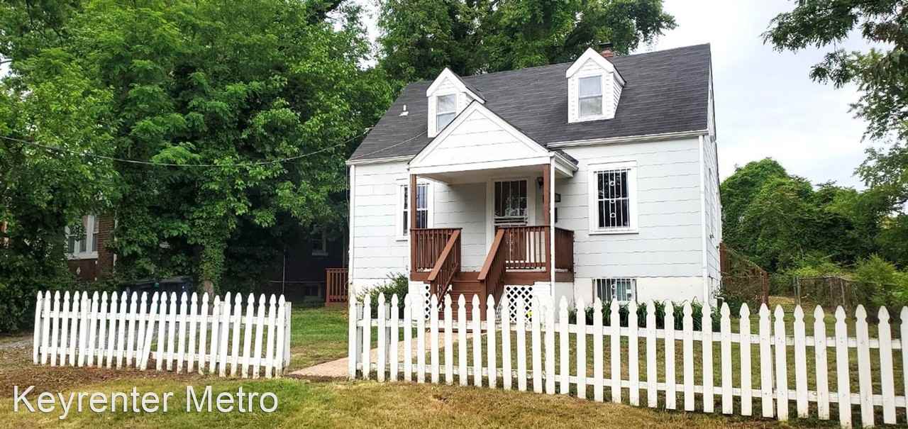 1710 Arcadia Ave - Photo 3 of 43