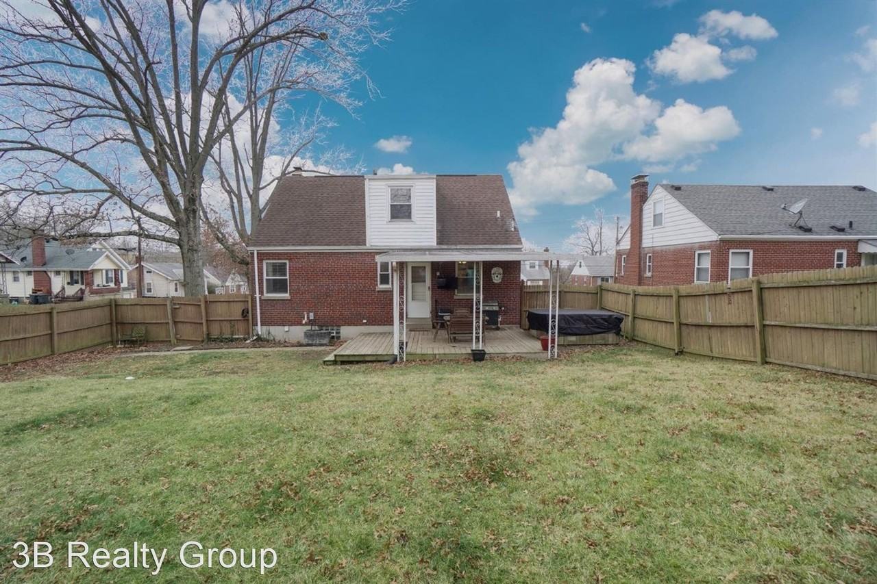 4410 Andreas Ave - Photo 2 of 46