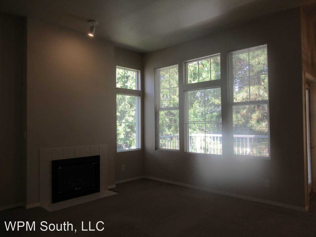 2170 Newport Way Nw #5-2 - Photo 3 of 23