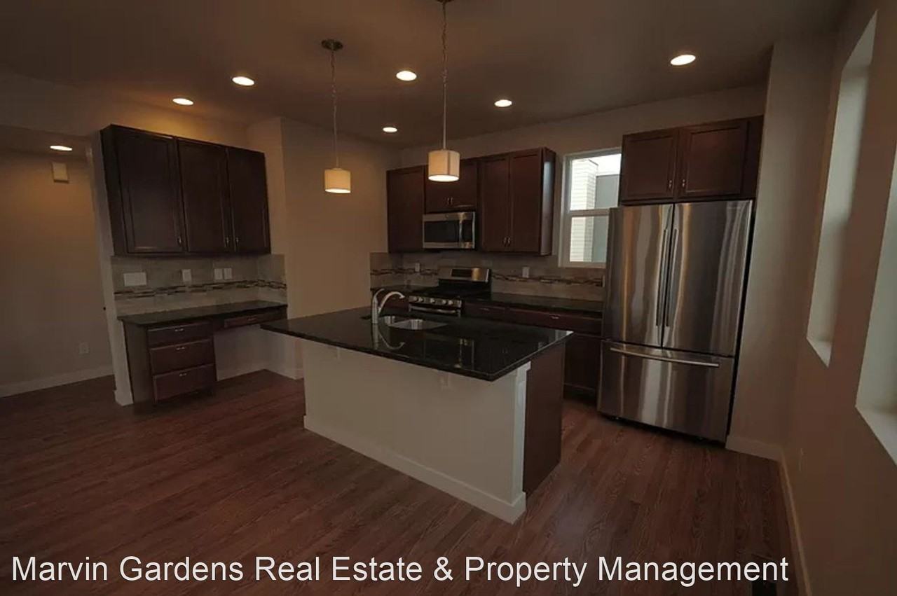 11255 Colony Row - Photo 2 of 14
