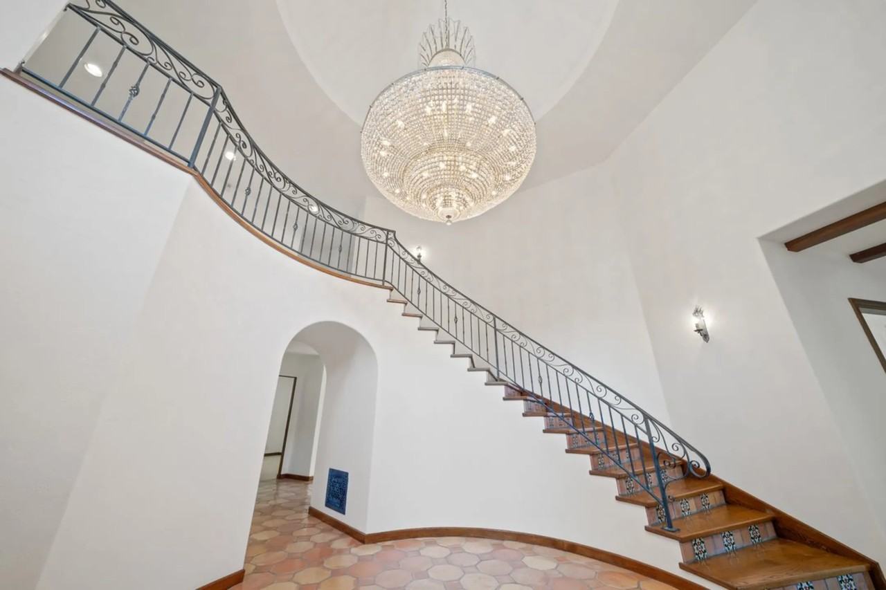 74 Yarrow Valley Ln - Photo 3 of 43