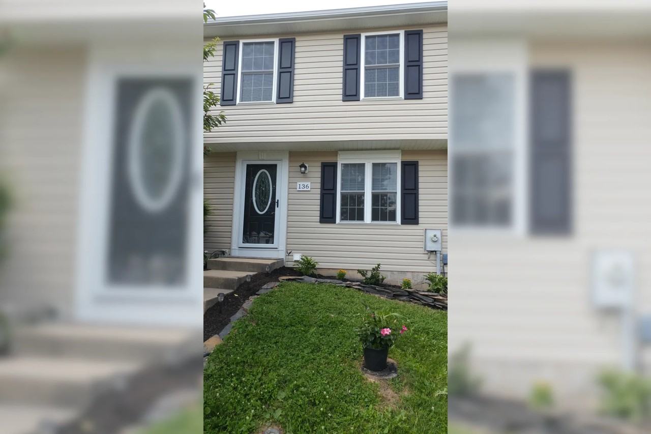 136 Laurel Valley Ct - Photo 2 of 10