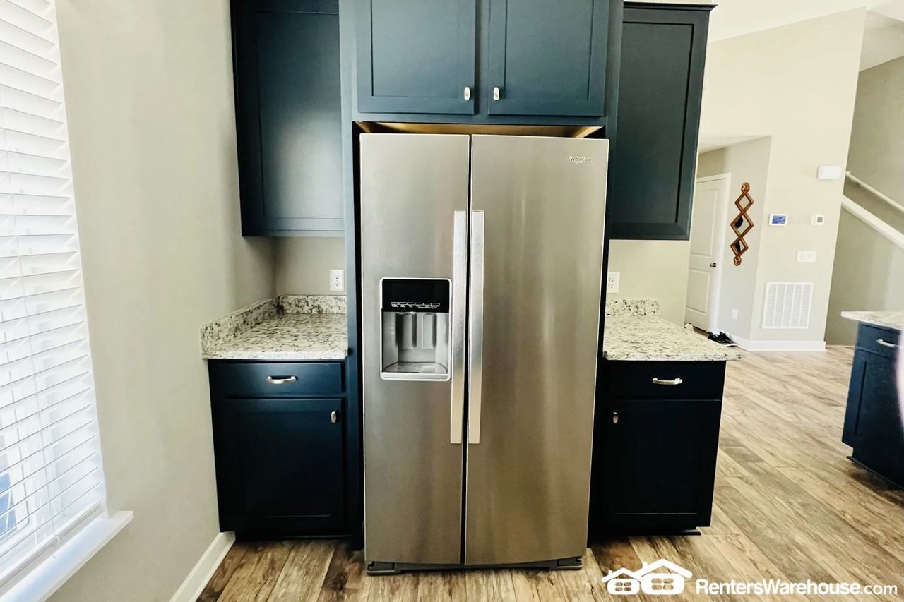 1946 Meridian Curv - Photo 3 of 27