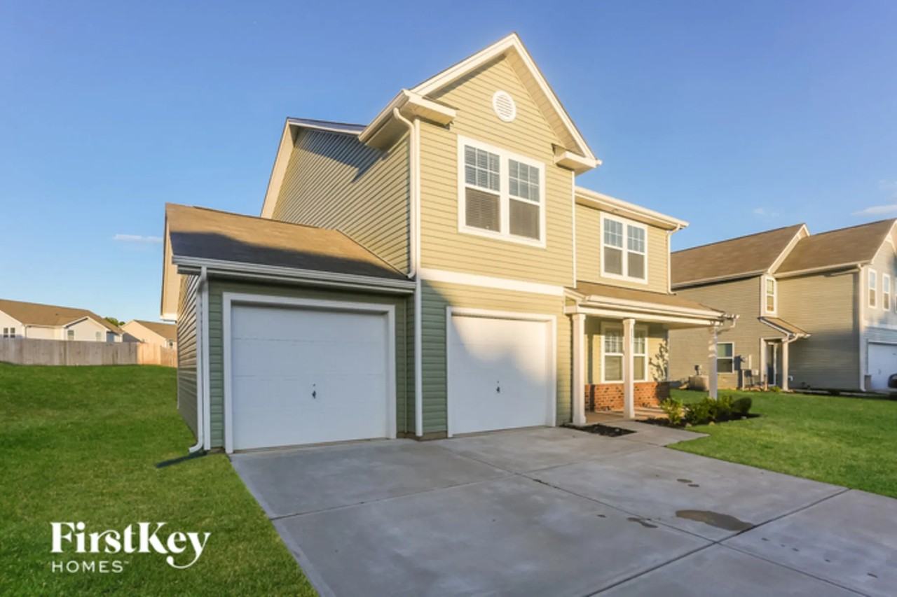 851 Georgia Oak Ln - Photo 2 of 14