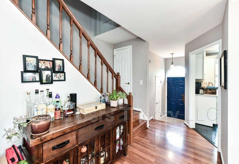 21820 Leatherleaf Ct - Photo 2 of 40