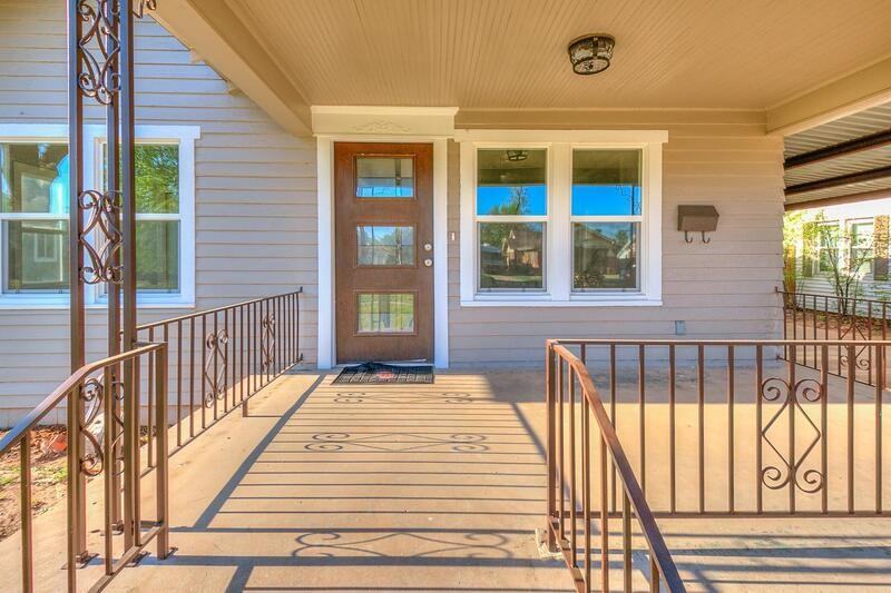 2536 Nw 14th St - Photo 2 of 20