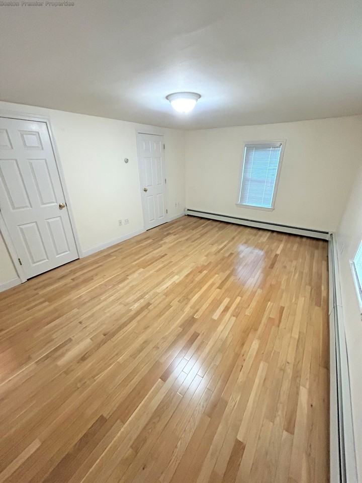 High St - Photo 6 of 10