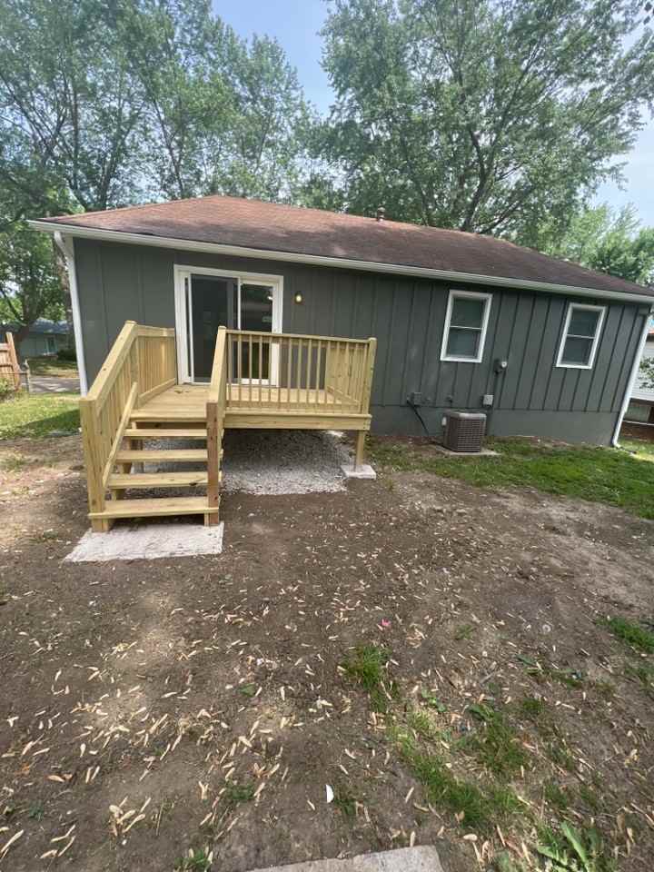 2200 Aqueduct Pl - Photo 3 of 27