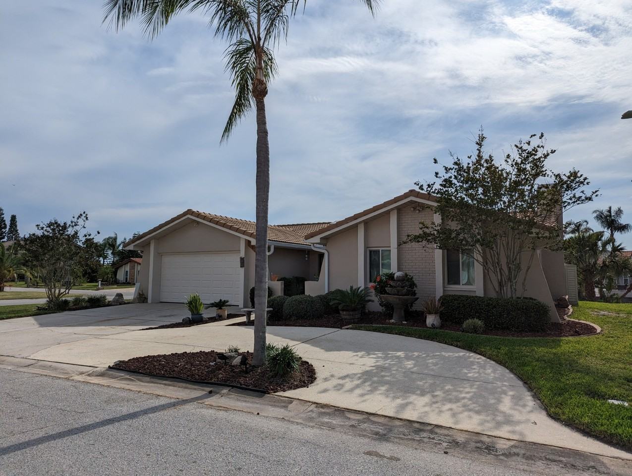 9811 San Sebastian Way - Photo 2 of 19