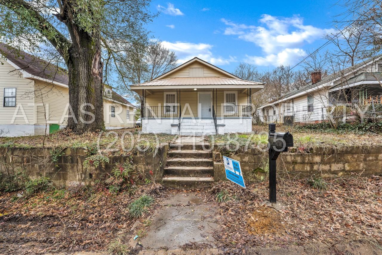 1804 Williams St - Photo 2 of 26