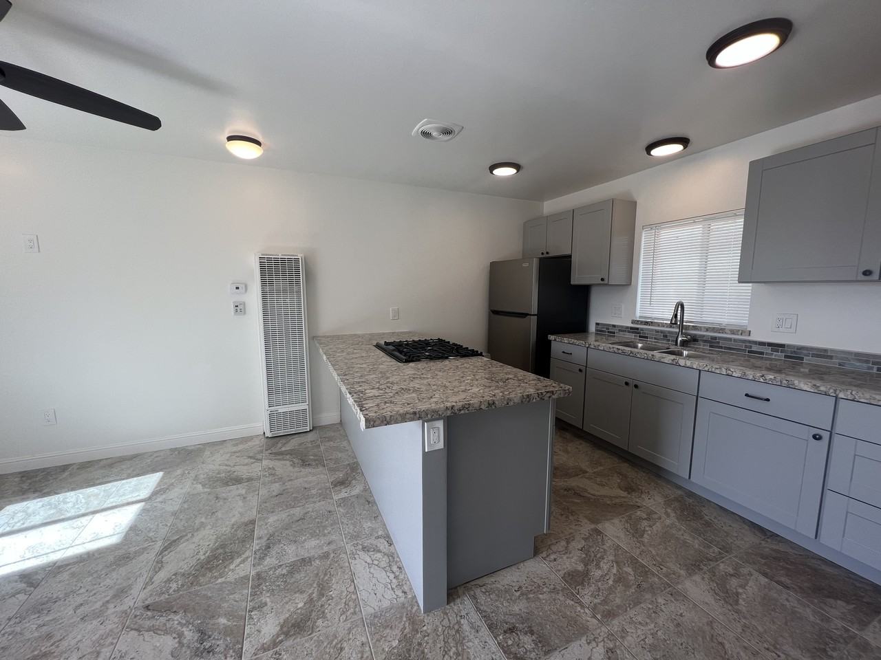 804 W Nectarine Ave #A - Photo 3 of 12