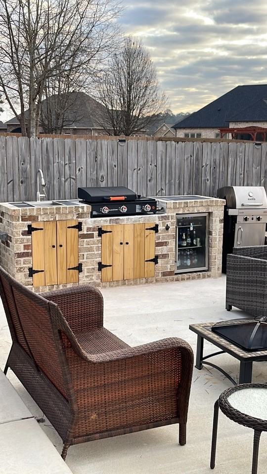 239 Lydia Drive - Photo 2 of 21