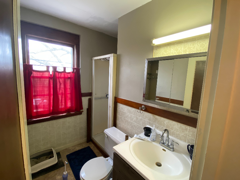 340 Ellis Ave #33 - Photo 2 of 15