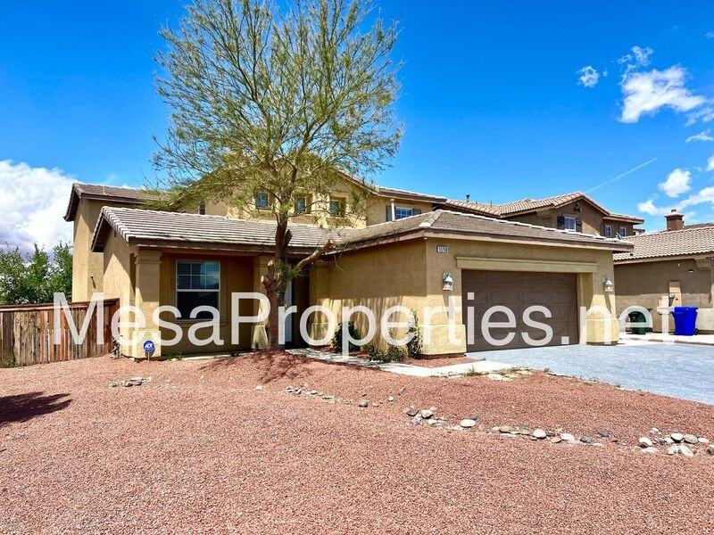 11750 Tara Ln - Photo 3 of 31