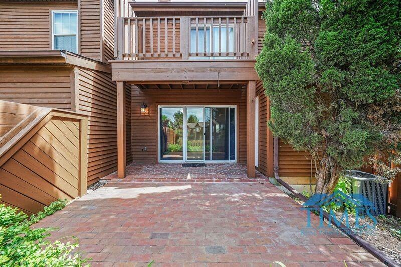 118 Magnolia Ct - Photo 2 of 48