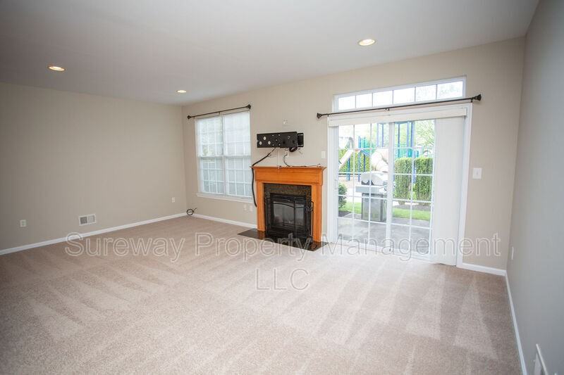 1613 Nathan Dr - Photo 2 of 37