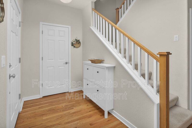 2814 Syracuse Ct - Photo 3 of 27