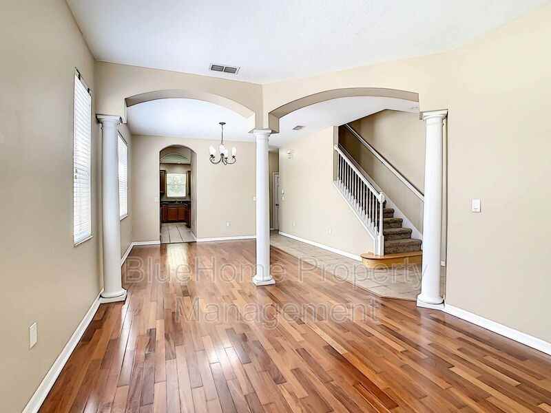 4824 River Gem Ave - Photo 3 of 26