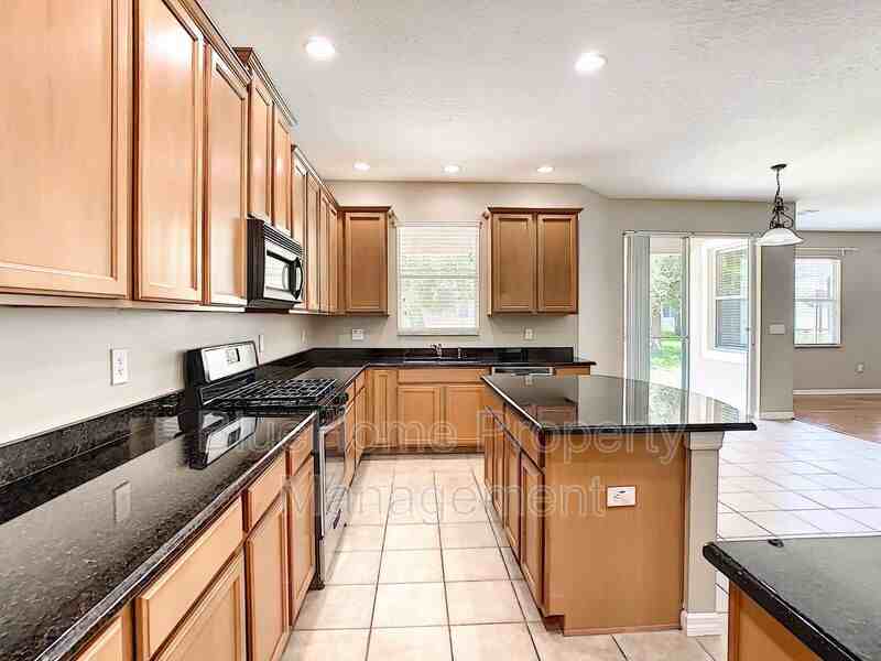 4824 River Gem Ave - Photo 7 of 26
