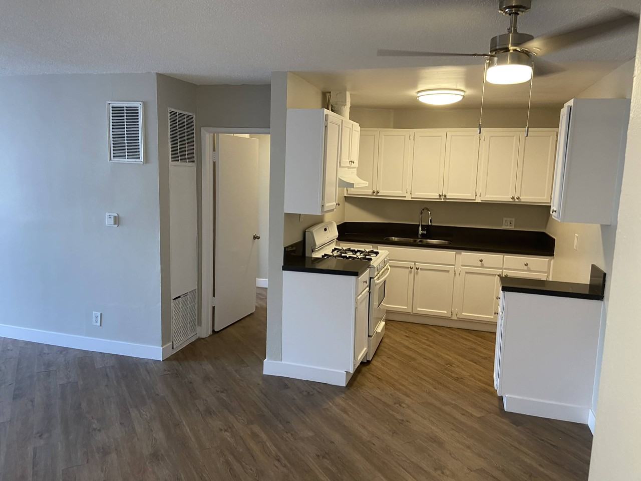 1743 Garfield - Photo 3 of 12