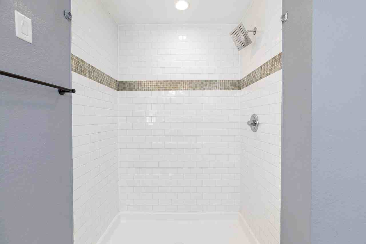 Bonita Ave - Photo 3 of 14