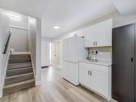 featured image of W La Salle St