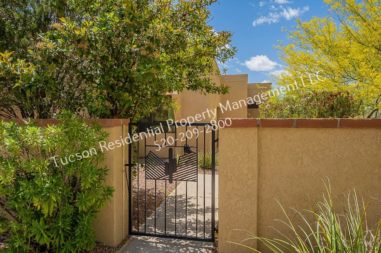 936 E Camino Diestro #1 - Photo 2 of 44